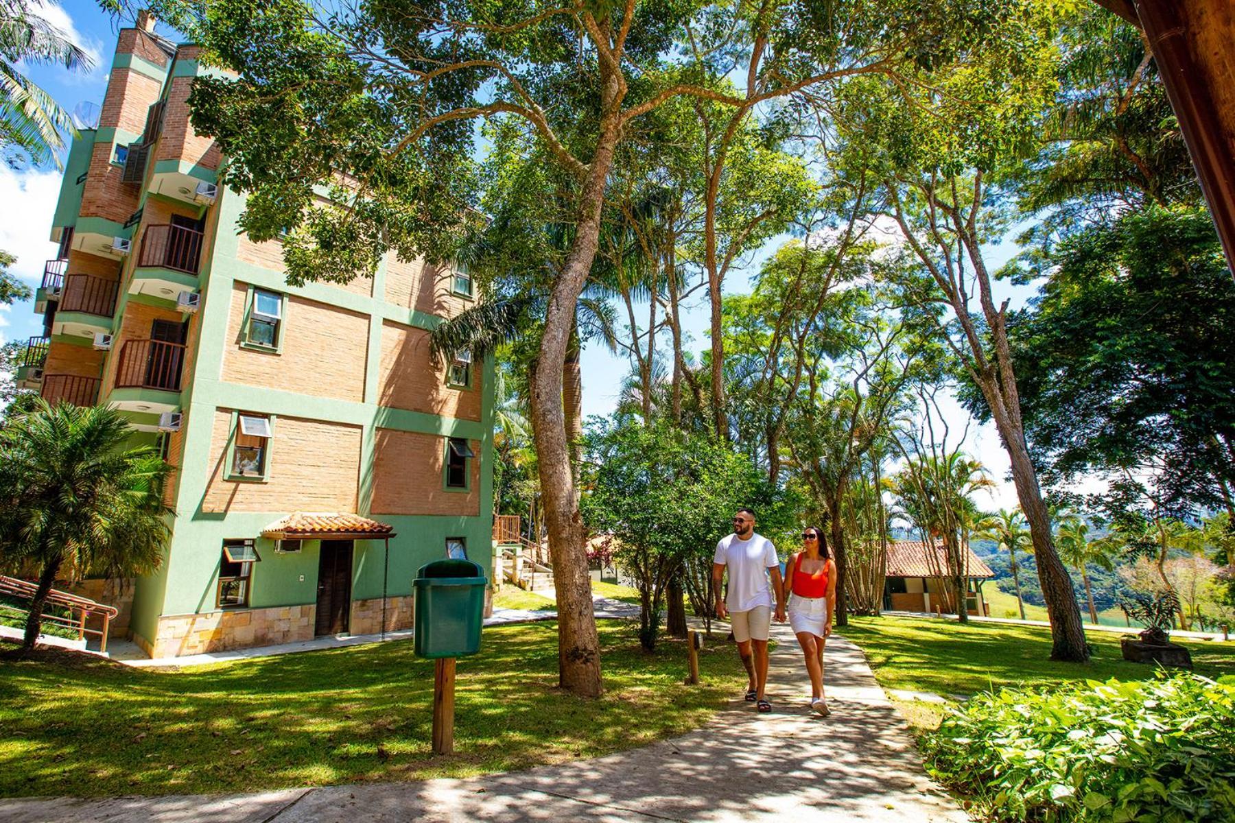 Pousada Iguatiba Hotel Paraibuna Bagian luar foto